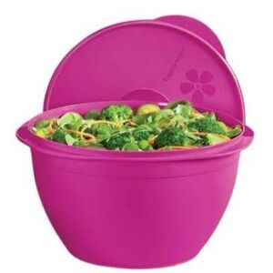 Tupperware Jumbo Mixing Bowl 10 Liter Burgundy Color
